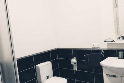 Garsonieră decomandată în Tei