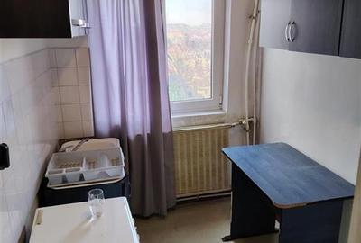 Garsonieră decomandată în Valenta - 1