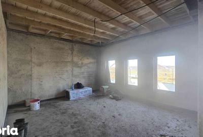Casă cu 3 camere cu Teren 400 Mp în Miroslava - 2