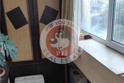 Apartament cu 4 camere decomandat în Central - 2