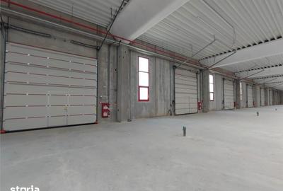 Spațiu comercial, de 1,200 mp, în Central - 7
