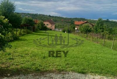 De vânzare teren construcții în suprafața de 790 mp cu 13ml front str. - 2