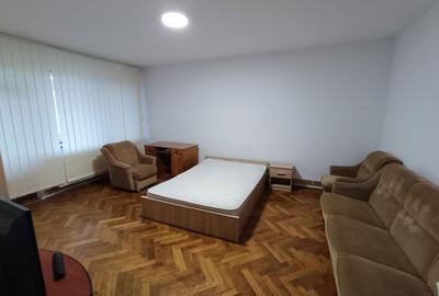 Apartament cu 2 camere decomandat în Dosu Bricii - 2
