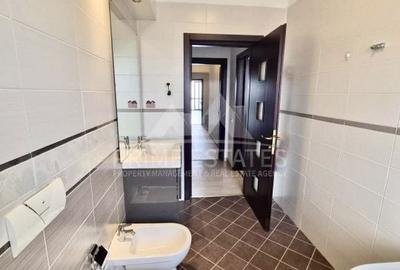 Apartament cu 3 camere în Central - 1