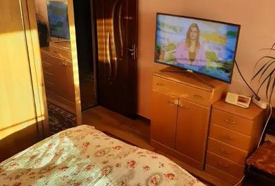 Apartament cu 3 camere decomandat în Republicii - 2