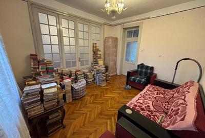 Vanzare apartament cinci camere vila D+P+2 Medicina Cotroceni - 7