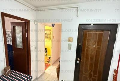 Apartament cu 3 camere decomandat în Calea București - 3