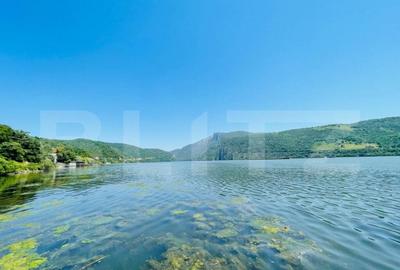 Pensiune 360 mp utili, teren 600 mp, Dubova - 35