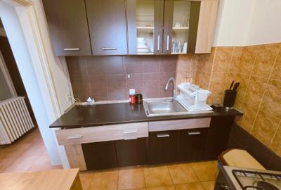 Apartament cu 2 camere decomandat în Calea Victoriei - 23