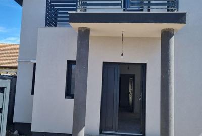 Casă cu 5 camere în Sânandrei - 1