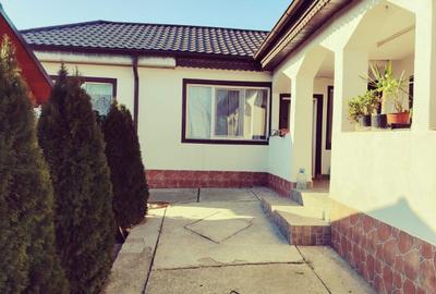 Casă cu 3 camere în Central - 8