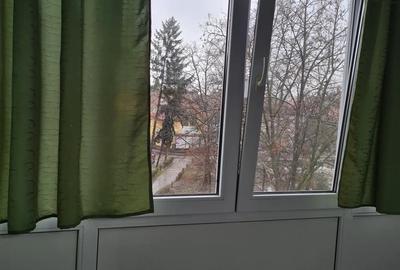 Inchiriez apartament cu doua camere. - 11