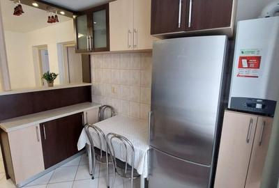 Apartament de 3 camere, etaj intermediar, cartier Europa - 4