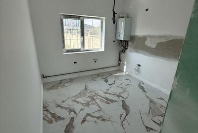 Casă cu 4 camere în Exterior Vest - 6