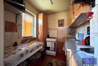 Garsonieră decomandată, mobilată în Vasile Aaron - 8