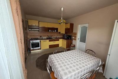 Casă cu 4 camere cu Teren 500 Mp în Central - 3