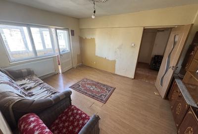 Apartament 3 camere zona Far