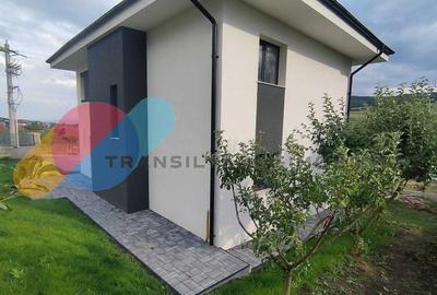 Casă individuală cu 4 camere cu Teren 450 Mp în Chinteni - 2