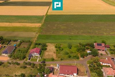 Teren de 602 mp, în Cicir - 4