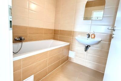 Apartament cu 2 camere decomandat în Tractorul - 7