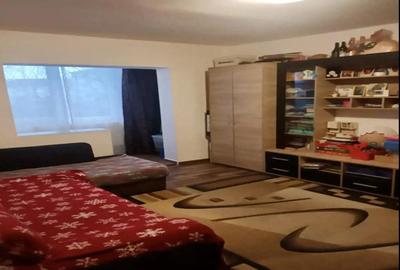 Apartament 2 Camere Centrala Proprie Zona Dambovi?a Sagului - 2