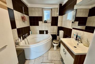 Apartament cu 3 camere în Central - 7