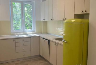 Apartament cu 4 camere decomandat în Rahova - 14