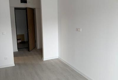 Garsoniera cu terasa mare, loc de parcare subteran, metrou Republica - 3