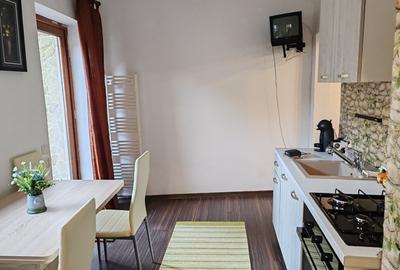 Casa 4 camere libera la vanzare zona Schei - 11