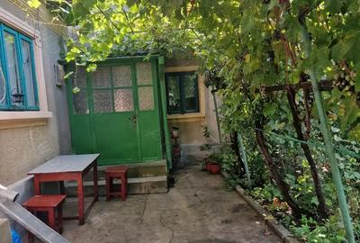 Casa de vanzare cu teren generos 910 mp Tulcea, zona Big 23 August - 4