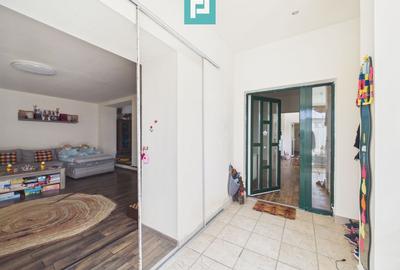 Casă individuală cu 9 camere cu Canalizare în Săcălaz - 16