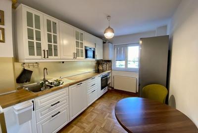 Apartament cu 3 camere in Centrul Civic