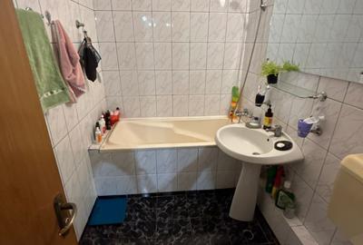 Diham 3 Camere 72 Mp Decomandat Bloc 1982 - 15