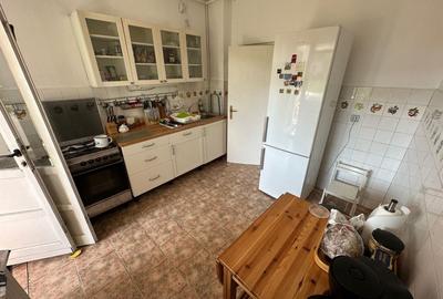 Apartament 5 camere in imobil tip asociatie zona Centrala - 22