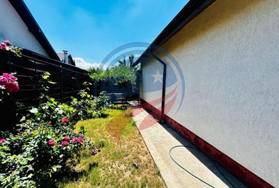 Casă individuală cu 3 camere cu Canalizare în Malu Mare - 10