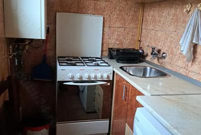Vand apartament cu trei camere - 3