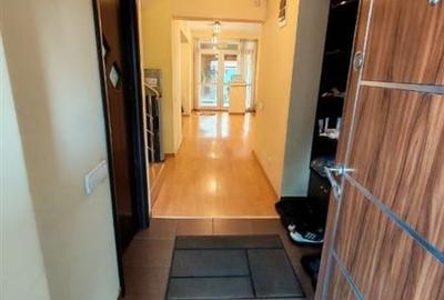 Vanzare Casa  - Vila - Prelungirea Ghencea - Margelelor - teren 300mp -  240000E - 5