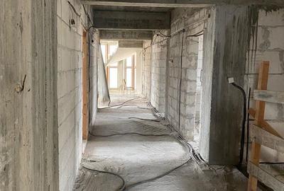 Casă cu Teren 800 Mp în Palazu Mare - 14