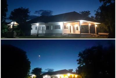 Casă cu 3 camere cu Teren 11771 Mp în Vințu de Jos