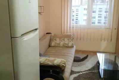 Garsonieră în Micro 17