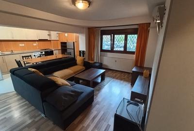 Apartament cu 2 camere semidecomandat, mobilat în Panduri