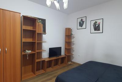 Garsonieră decomandată în Central - 1