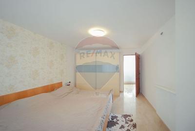Casă individuală cu 5 camere cu Teren 300 Mp în Sânmartin - 4