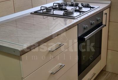 Apartament generos, decomandat, 1 cameră – Micro 20, etaj 1 - 8