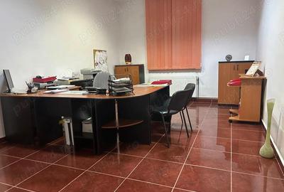 Spațiu comercial, în Central - 5