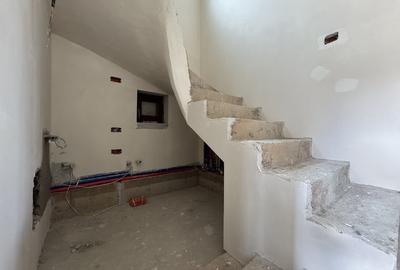 Duplex 4 camere 105mp utili+12mp terasa, 250mp teren, P+1+Pod -Chisoda - 14
