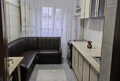 Inchiriez 2 camere - 3