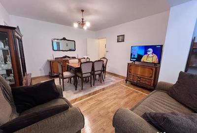 Apartament cu 3 camere semidecomandat în Central - 6