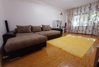 Apartament cu 2 camere decomandat în E3 - 4