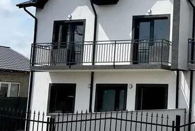 Duplex 4 camere | Lumina